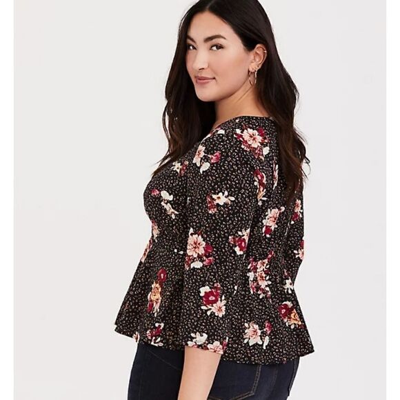 TORRID PEPLUM CHABLIS CORSET BACK TOP size 6 NWOT - Picture 4 of 9